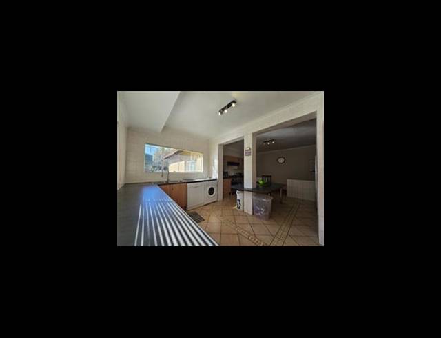 FARM FOR SALE IN WALKERVILLE CENTRAL